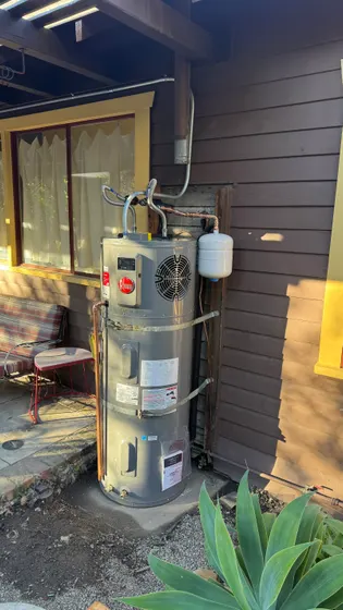Gas water-heater installation detail
