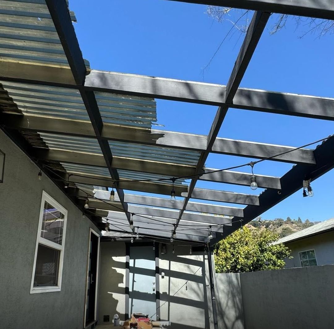 A house with a damage roof was replace for new roof. 